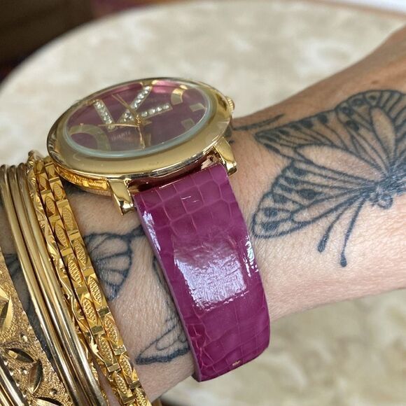 NEW! Crystal Embellished Purple & Gold Tone Stainless Steel Quartz Wristwatch - Picture 2 of 9